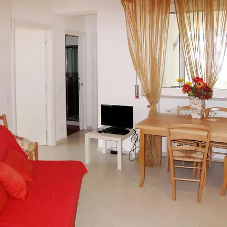 Arancio Di Liguria - Pgi211 By Interhome Civezza