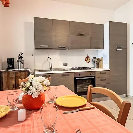 Arancio Di Liguria - Pgi211 By Interhome Civezza