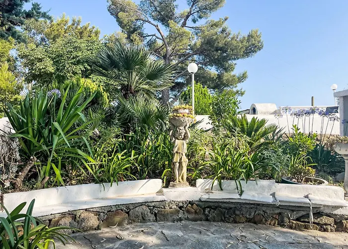 Arancio Di Liguria - Pgi211 By Interhome *